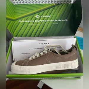 NWT Cariuma OCA Low - Canvas - Burnt Sand